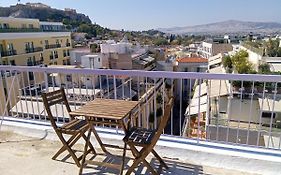 Unique Location With Rooftop View